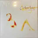 LP - Cocteau Twins - Milk & Kisses