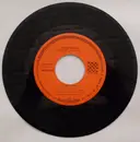 7inch Vinyl Single - Corvina - Énekelj Kisleány / Csúnya Panni