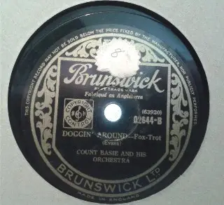 Count Basie Orchestra - Blue And Sentimental / Doggin' Around