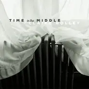 Claire Holley - Time In The Middle