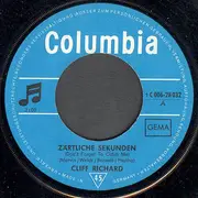 7inch Vinyl Single - Cliff Richard - Zärtliche Sekunden (Don't Forget To Catch Me)