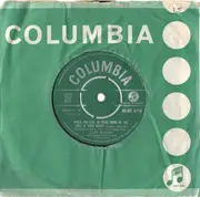 7inch Vinyl Single - Cliff Richard - When The Girl In Your Arms Is The Girl In Your Heart