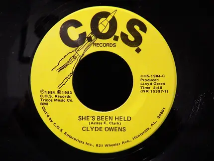 Clyde Owens - She's Been Held