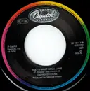 7inch Vinyl Single - Crowded House - Don't Dream It's Over