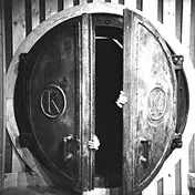 DAMAGED BUG - Bunker Funk