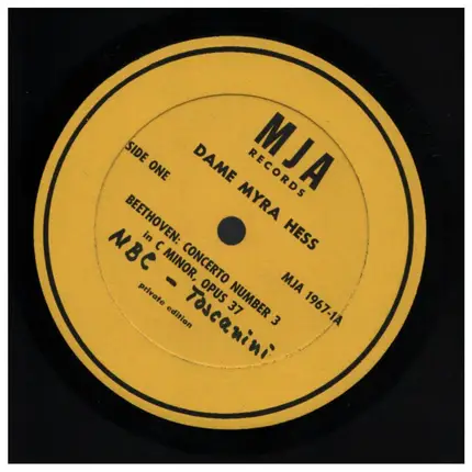 Dame Myra Hess - Mozart: Concerto No.21 in C-Major K.467; Beethoven No.3 in C-Minor op.37
