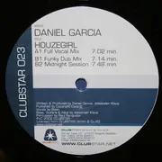 12'' - Daniel Garcia - Houzegirl