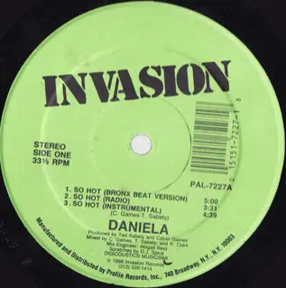 Daniela - So Hot