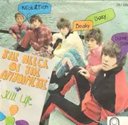 7inch Vinyl Single - Dave Dee, Dozy, Beaky, Mick & Tich - The Wreck Of The 'Antoinette'