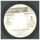 7inch Vinyl Single - Dean Martin - In The Misty Moon Light / Wallpaper Roses - Promo