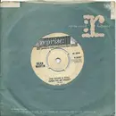 7inch Vinyl Single - Dean Martin - The Door Is Still Open To My Heart - 4 Pronged centre