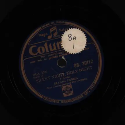 Deanna Durbin - Adeste Fideles (O Come All Ye Faithful) / Silent Night Holy Night