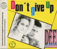Dee Motion - Don't Give Up