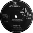 7'' - Des O'Connor - I Pretend - Solid Centre