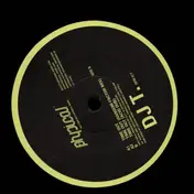 DJ T. - Time Out