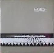 DJ Wag - Second Step (Man On The Moon)
