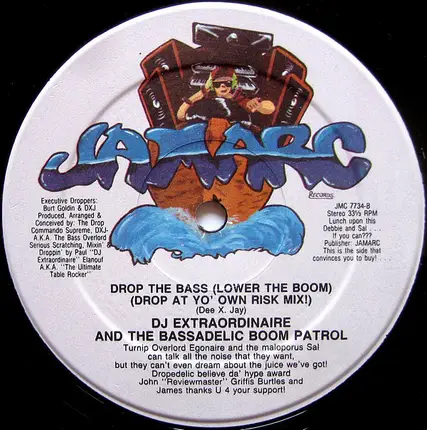 DJ Extraordinaire And Bassadelic - Drop The Bass (Lower The Boom)