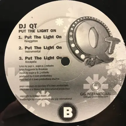 DJ QT - Put The Light On