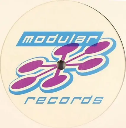 DJ Mystery & Amadeus Paulussen - Kiss The Future