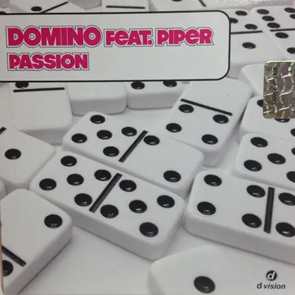 Domino Feat. Piper - PASSION