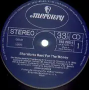 LP - Donna Summer - She Works Hard For The Money