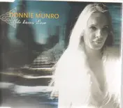 Donnie Munro - She Knows Love