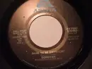 7inch Vinyl Single - Donovan - Dare To Be Different / International Man