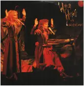 Dollie De Luxe - Which Witch På Slottsfjellet