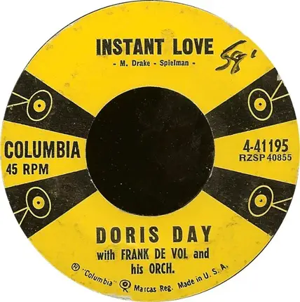 Doris Day - Everybody Loves A Lover