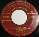 7inch Vinyl Single - Doris Day - Secret Love / It's Magic