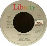 7'' - Dottie West - Something's Missin'