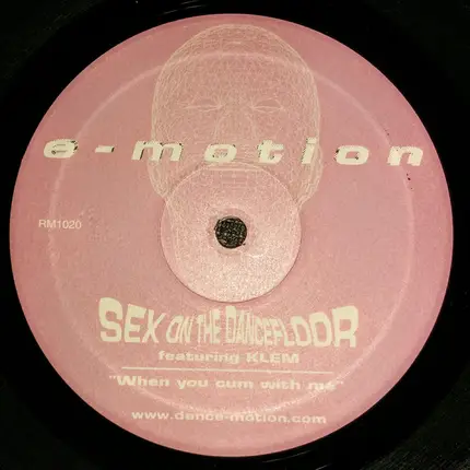 E-Motion Featuring Klem - Sex On The Dancefloor