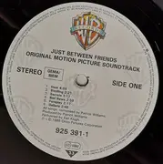 LP - Earl Klugh , Patrick Williams - Just Between Friends - Original Motion Picture Soundtrack