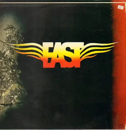 East - Rések A Falon