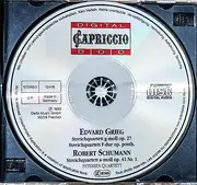CD - Grieg / Schumann / Petersen Quartett - Streichquartette = String Quartets = Quatuors A Cordes