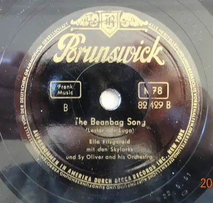 Ella Fitzgerald - Basin Street Blues / The Beanbag Song