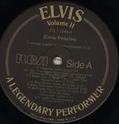 LP - Elvis Presley - A Legendary Performer Volume 2 - DIE CUT SLEEVE MISSING