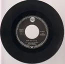 7inch Vinyl Single - elvis presley - kiss me quick / night rider
