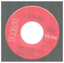 7inch Vinyl Single - Elvis Presley With The Jordanaires - Kissin' Cousins
