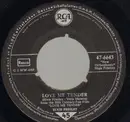 7inch Vinyl Single - Elvis Presley - Love Me Tender - Original German, Company Sleeve