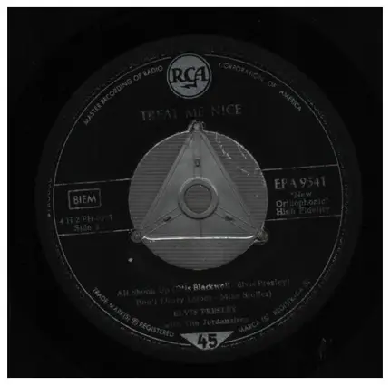 Elvis Presley - Treat Me Nice