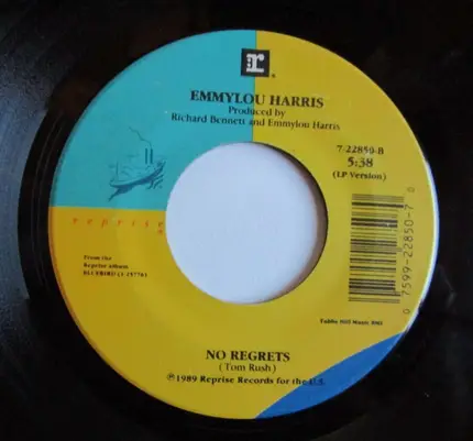 Emmylou Harris - I Still Miss Someone