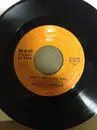 7inch Vinyl Single - Engelbert Humperdinck - Love's In Need Of Love Today / Sweet Majorene