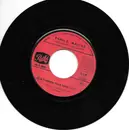 7inch Vinyl Single - Enrico Macias - Je t'aimerai pour deux / Le grain de blé [45 tours Jukebox]