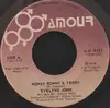 7inch Vinyl Single - Evelyne John - Honey Bunny & Teddy