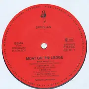 LP - Fairport Convention - Moat On The Ledge - Live At Broughton Castle
