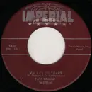 7inch Vinyl Single - Fats Domino - Valley Of Tears / It's You I Love