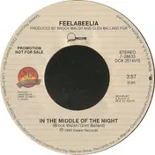 Feelabeelia - In The Middle Of The Night