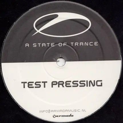 Filo & Peri - © 1999 / Radiate