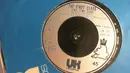 7inch Vinyl Single - First Class - Ain't No Love